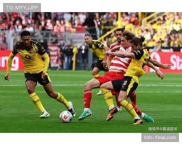 多特蒙德防线看似稳固，其实一碰就崩？